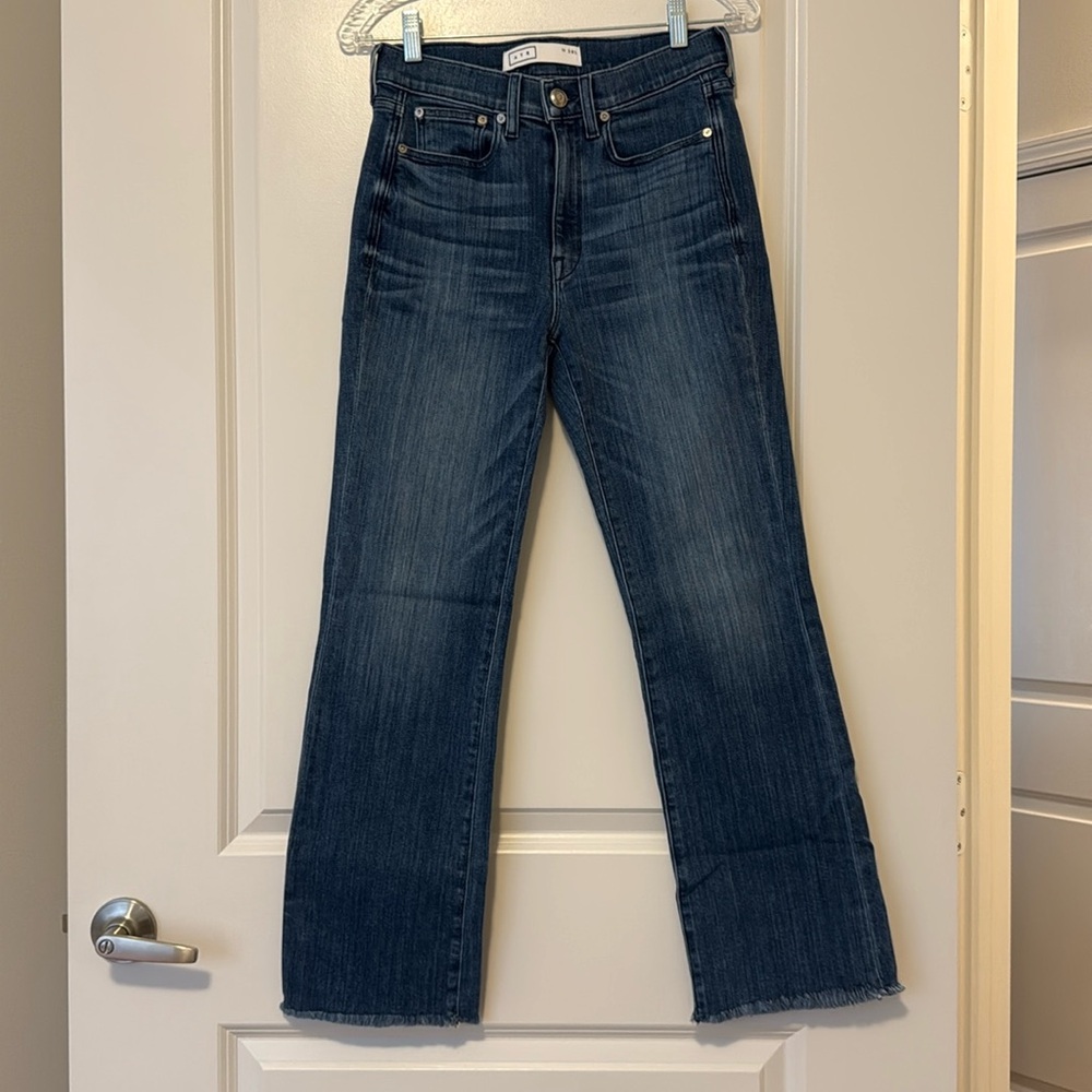 AYR The Pop Jean - Bomba - Size 28L
New without Tags